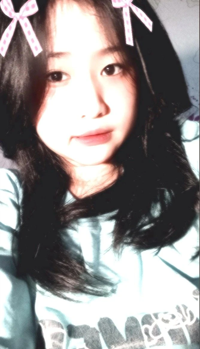 Gái K8 đáng yêu