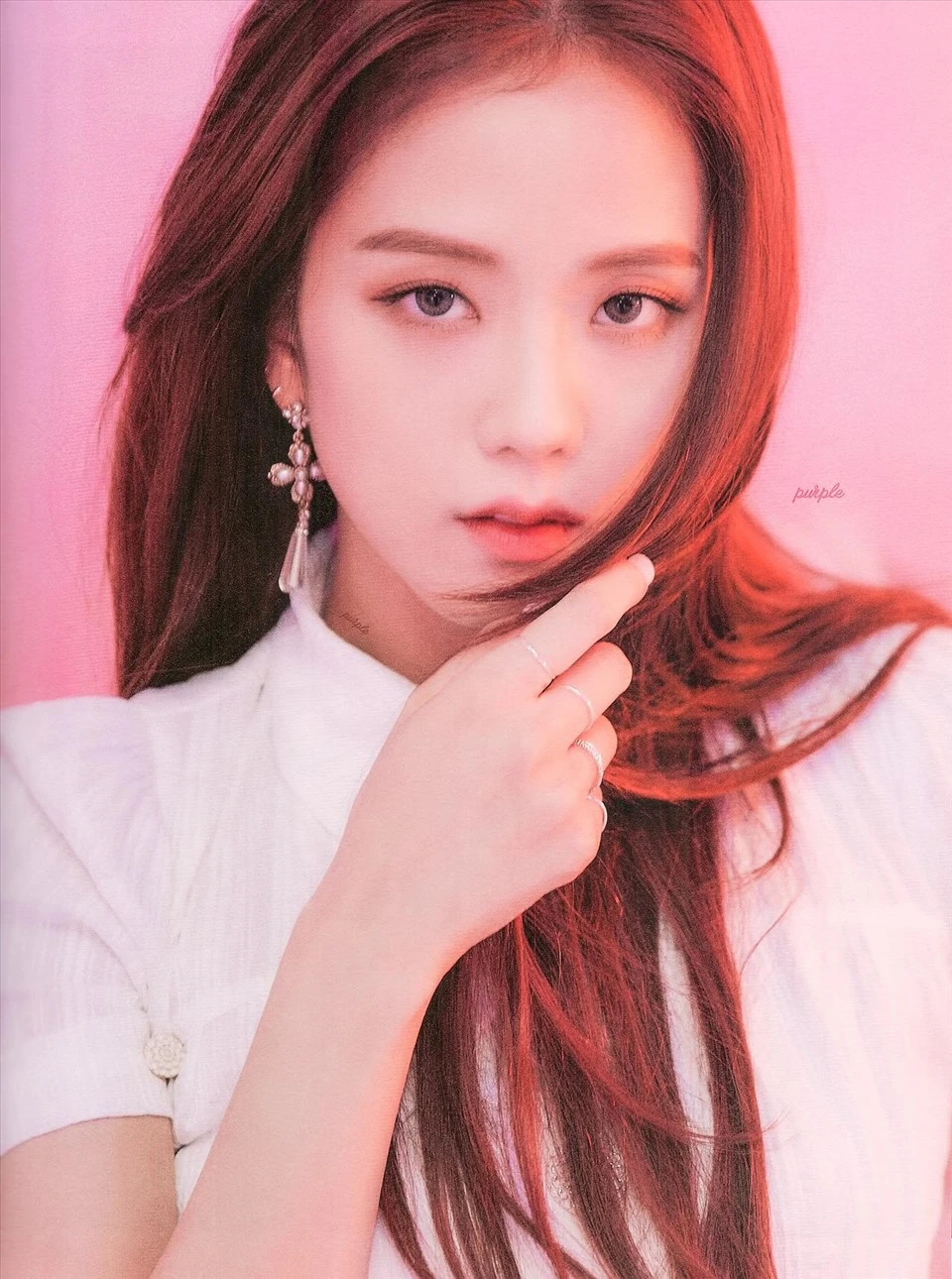 Jisoo Nụ Cười Dễ Thương