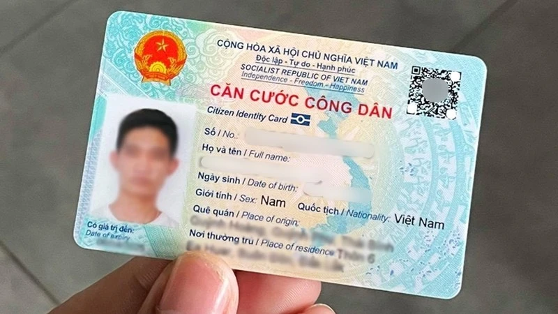 Người già trên 60 tuổi có cần đổi CMND sang CCCD không?