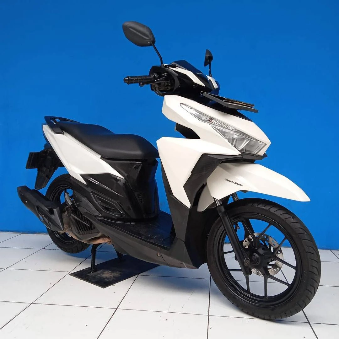 Honda Vario 125 Black