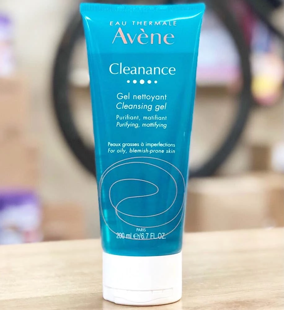 Sữa rửa mặt Gel Cleanance