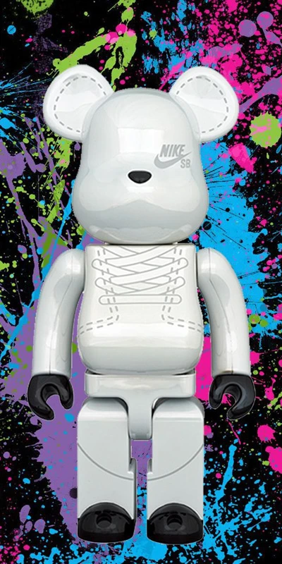 Bearbrick trắng