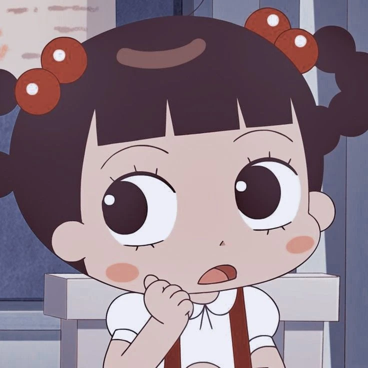 Cô bé với mái tóc ngố