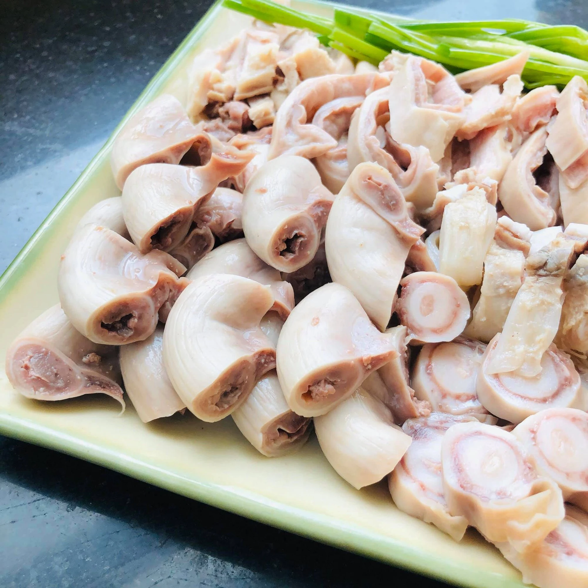 Chế Biến Tràng Lợn Đúng Cách