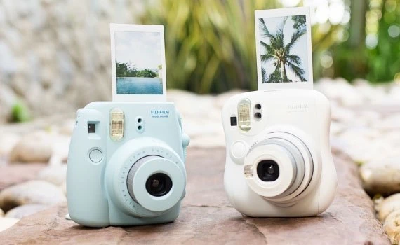 Máy ảnh Fujifilm Instax Mini 8