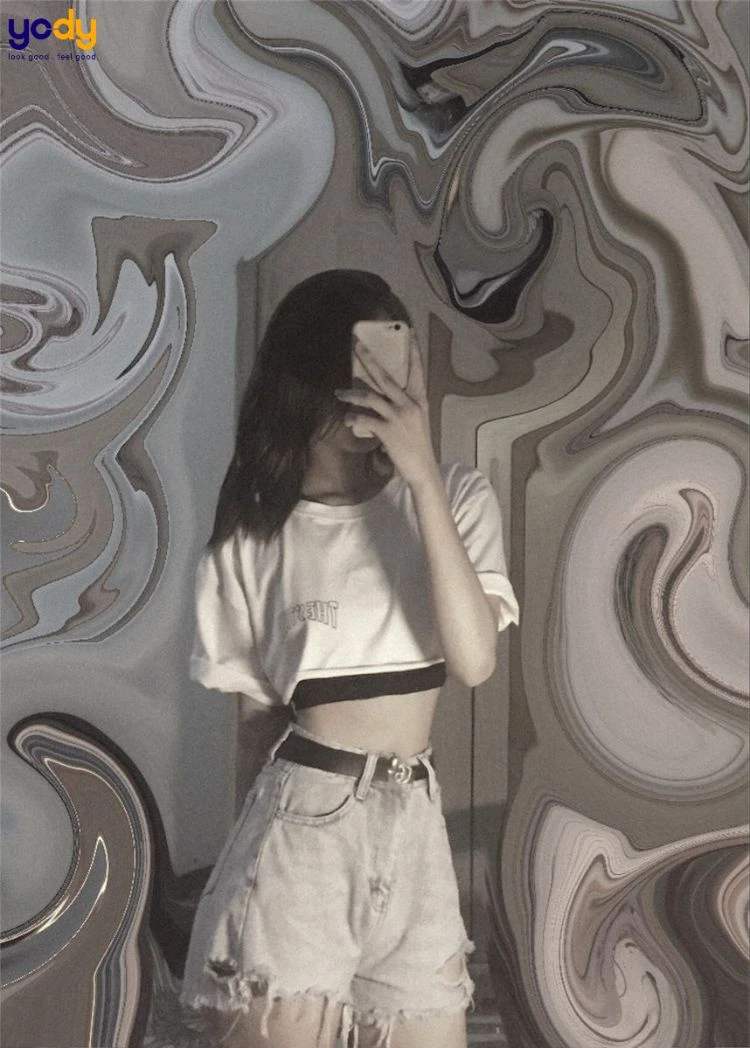 Body gái che mặt