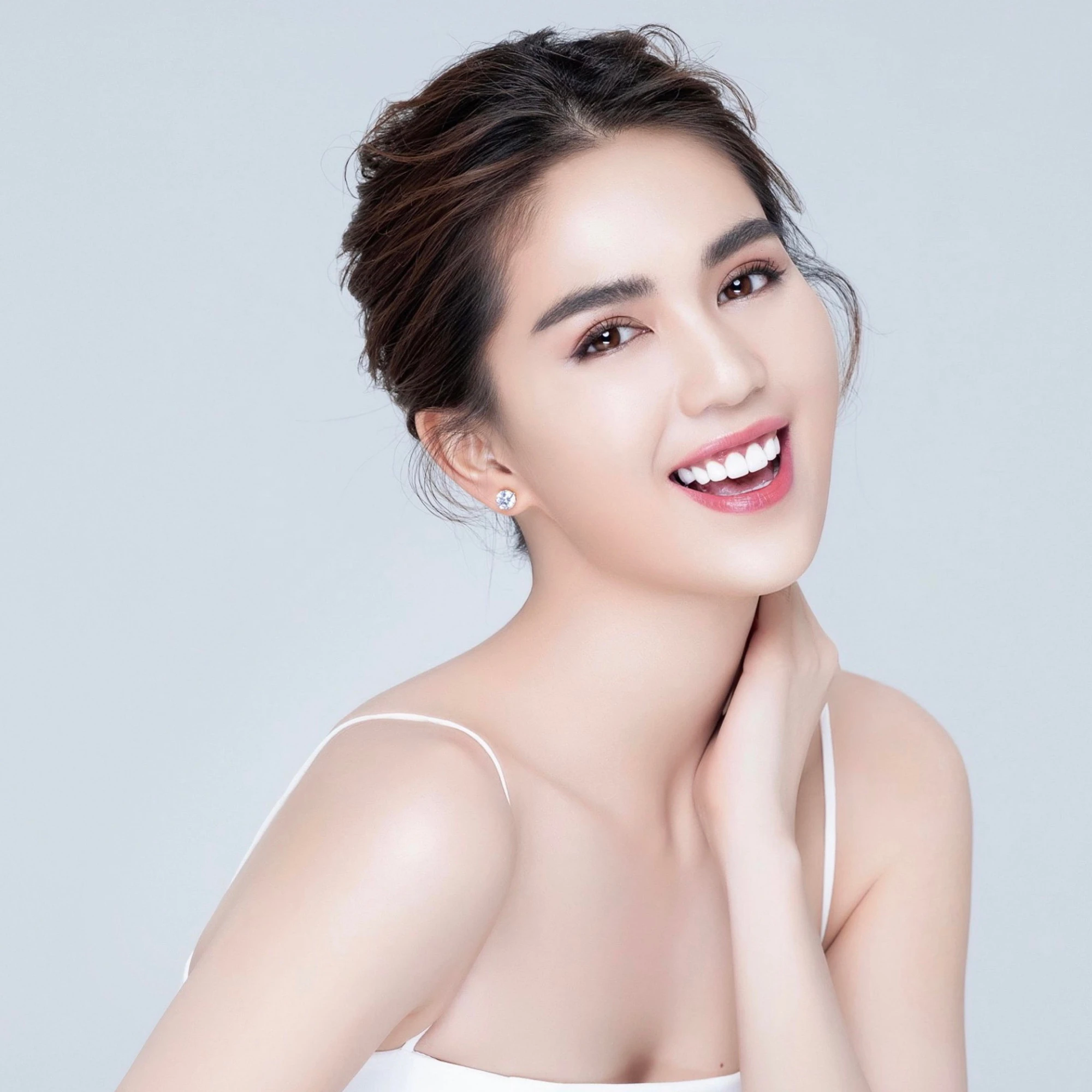 Diễm My 9X