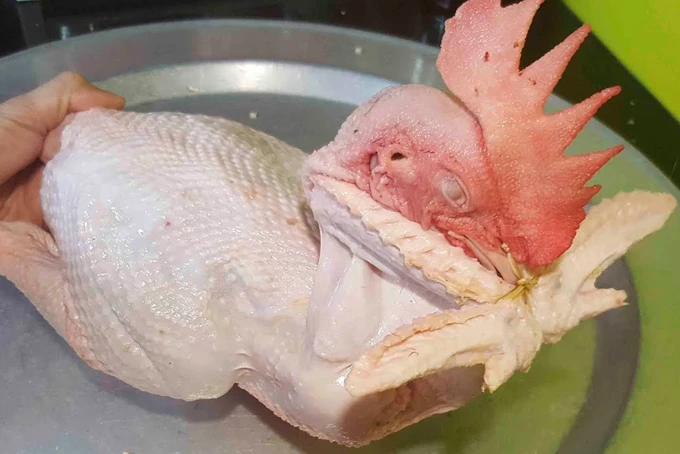 Cách làm gà cúng chéo cánh đẹp