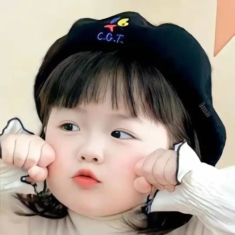 Hình ảnh bé gái dễ thương