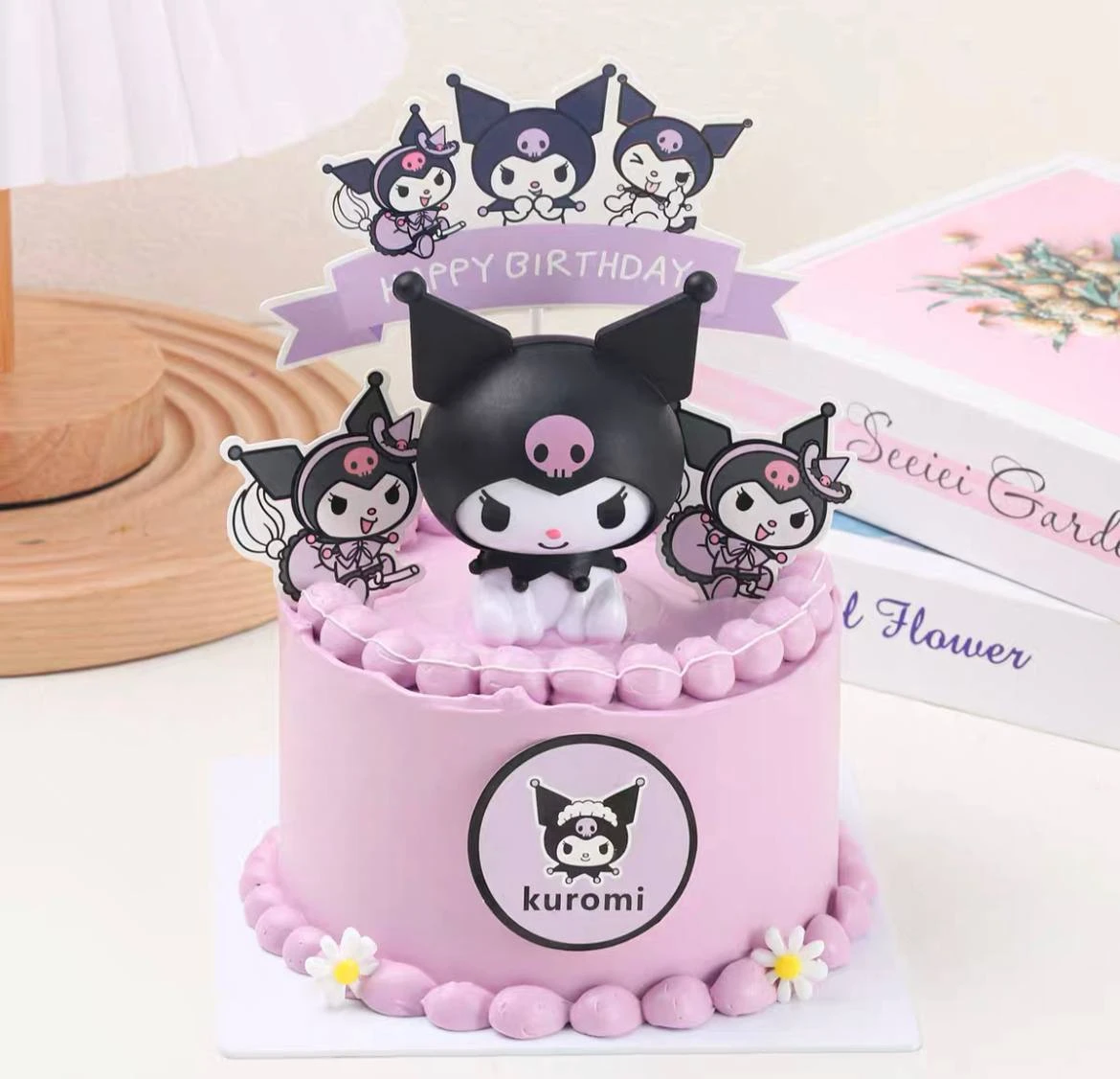 Chiếc bánh ngọt dễ thương với thiết kế độc đáo