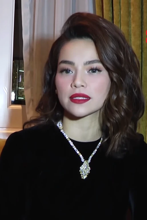 Hồ Ngọc Hà 2019