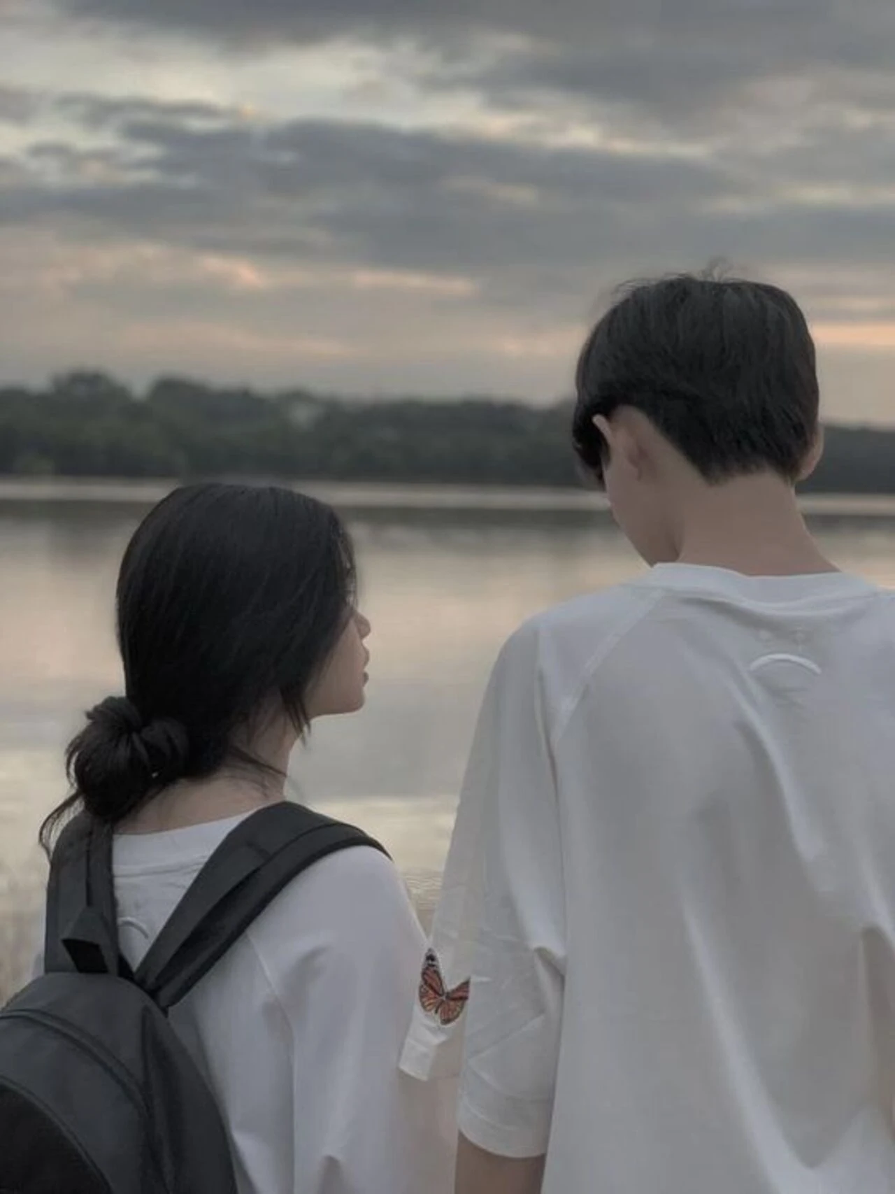 Tạo dáng tự nhiên