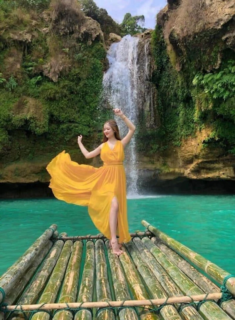 Chọn trang phục phù hợp