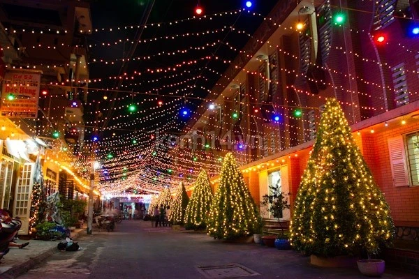 Xóm đạo Phạm Thế Hiển