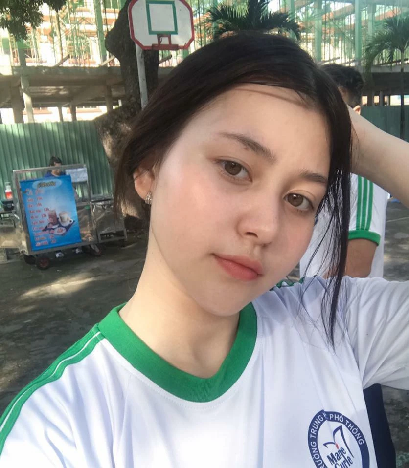 Nụ cười đầy cảm xúc