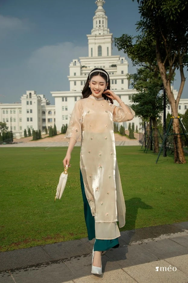 Tạo dáng dưới ánh sáng tự nhiên