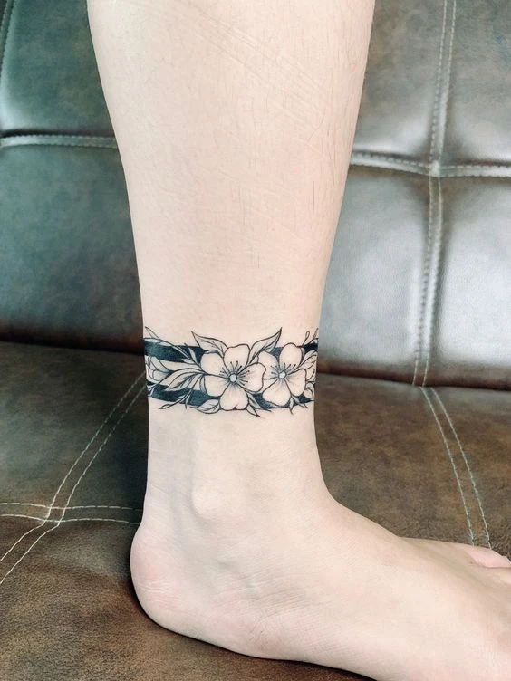 Hình xăm nhỏ và tinh tế