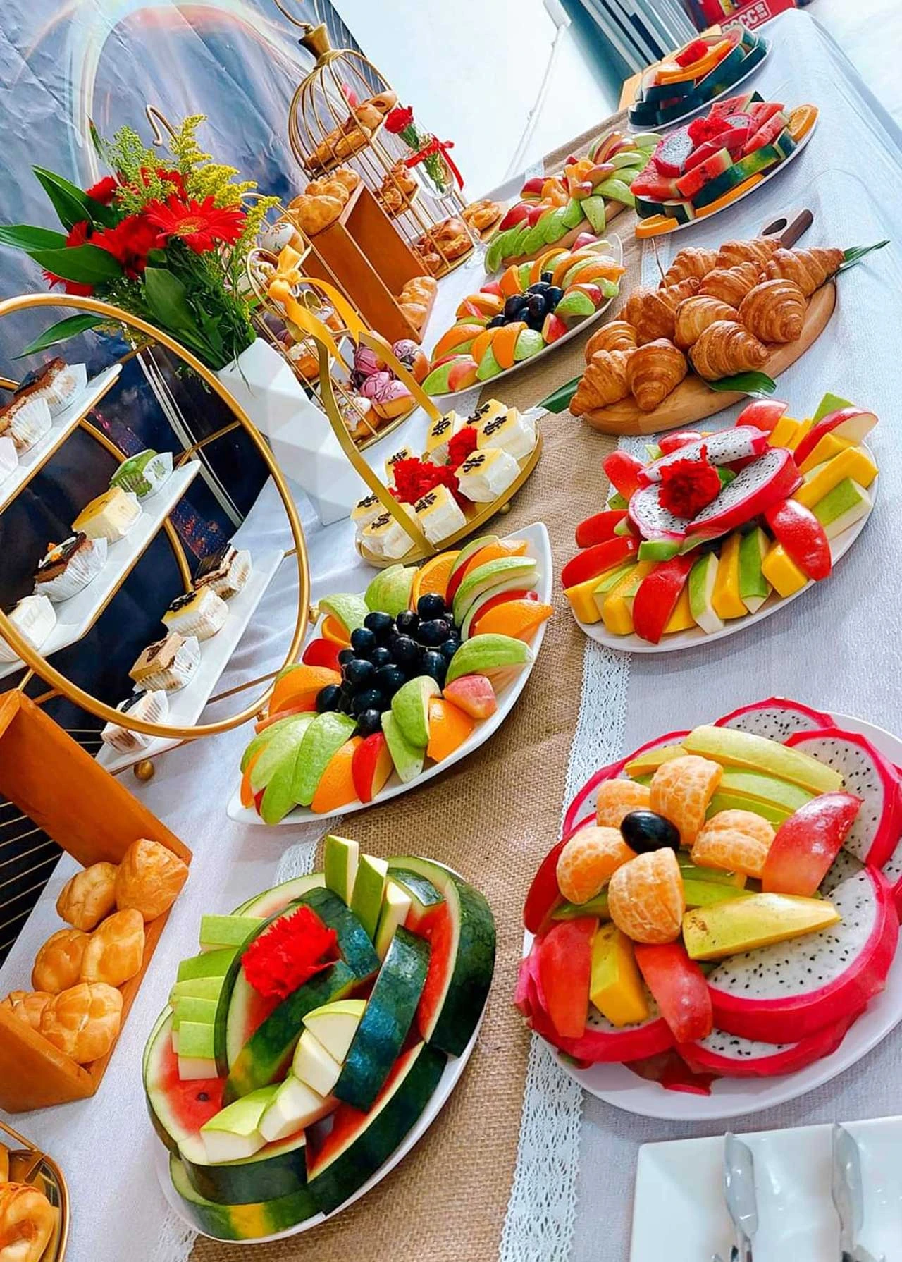 Bánh ngọt đa dạng hương vị