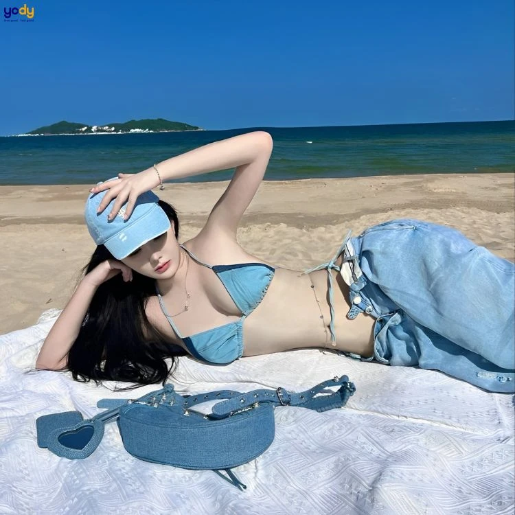 Tạo dáng chụp bikini đẹp