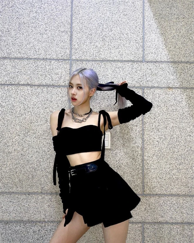 Hình ảnh Rosé ngầu - 1
