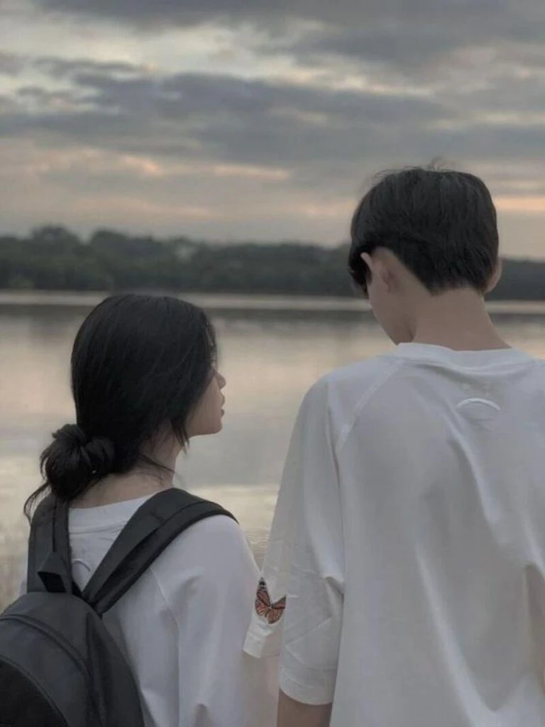 Ảnh đôi người thật