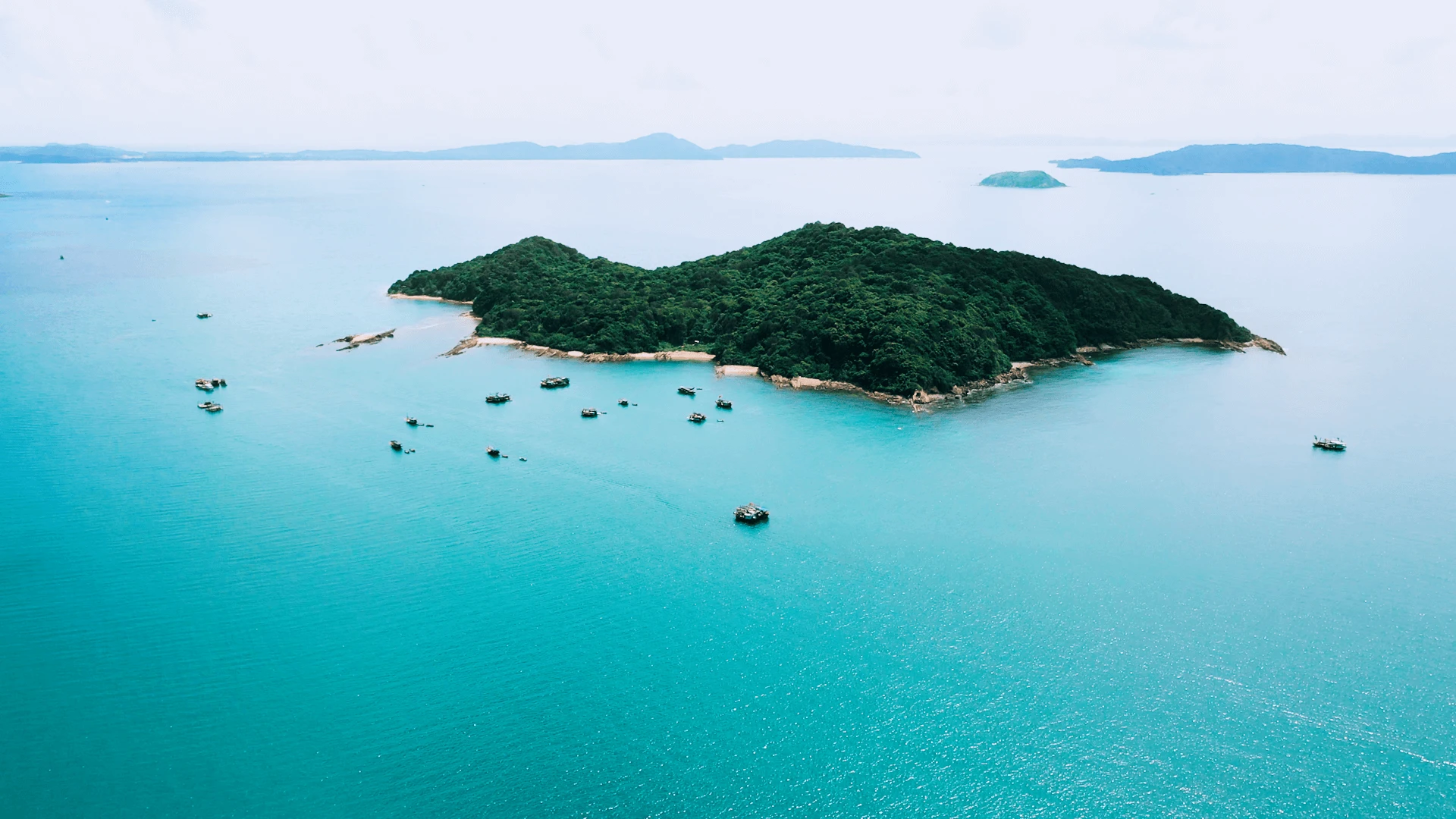 Ngọn hải đăng trên đảo