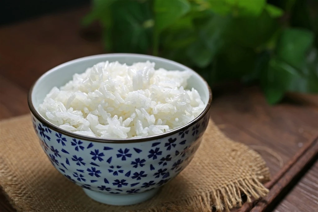 Ăn cơm và tập thể dục