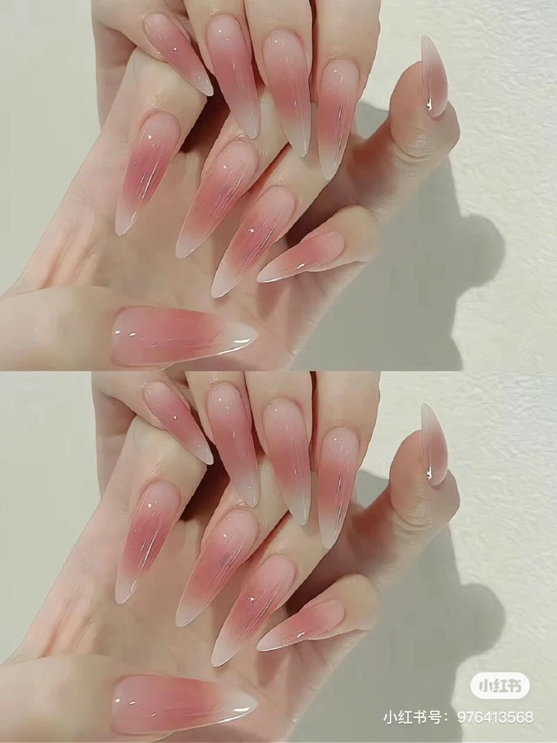 Mẫu nail nổi bật