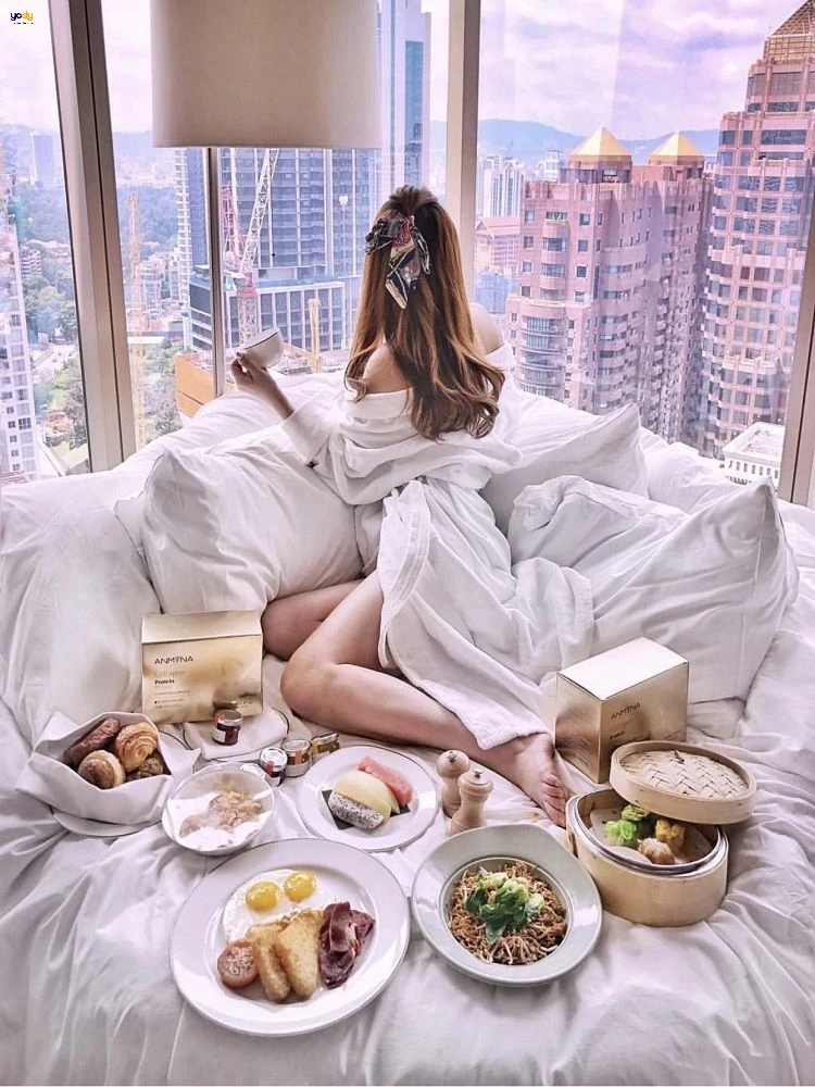 Vừa mới thức dậy