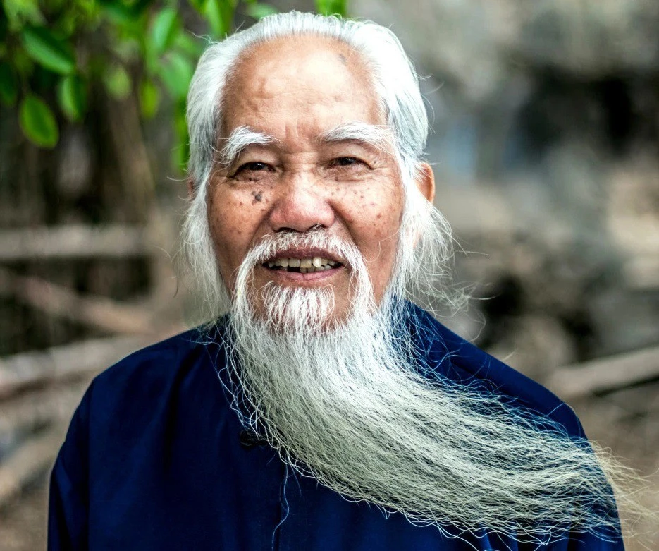 Ông bà và cháu