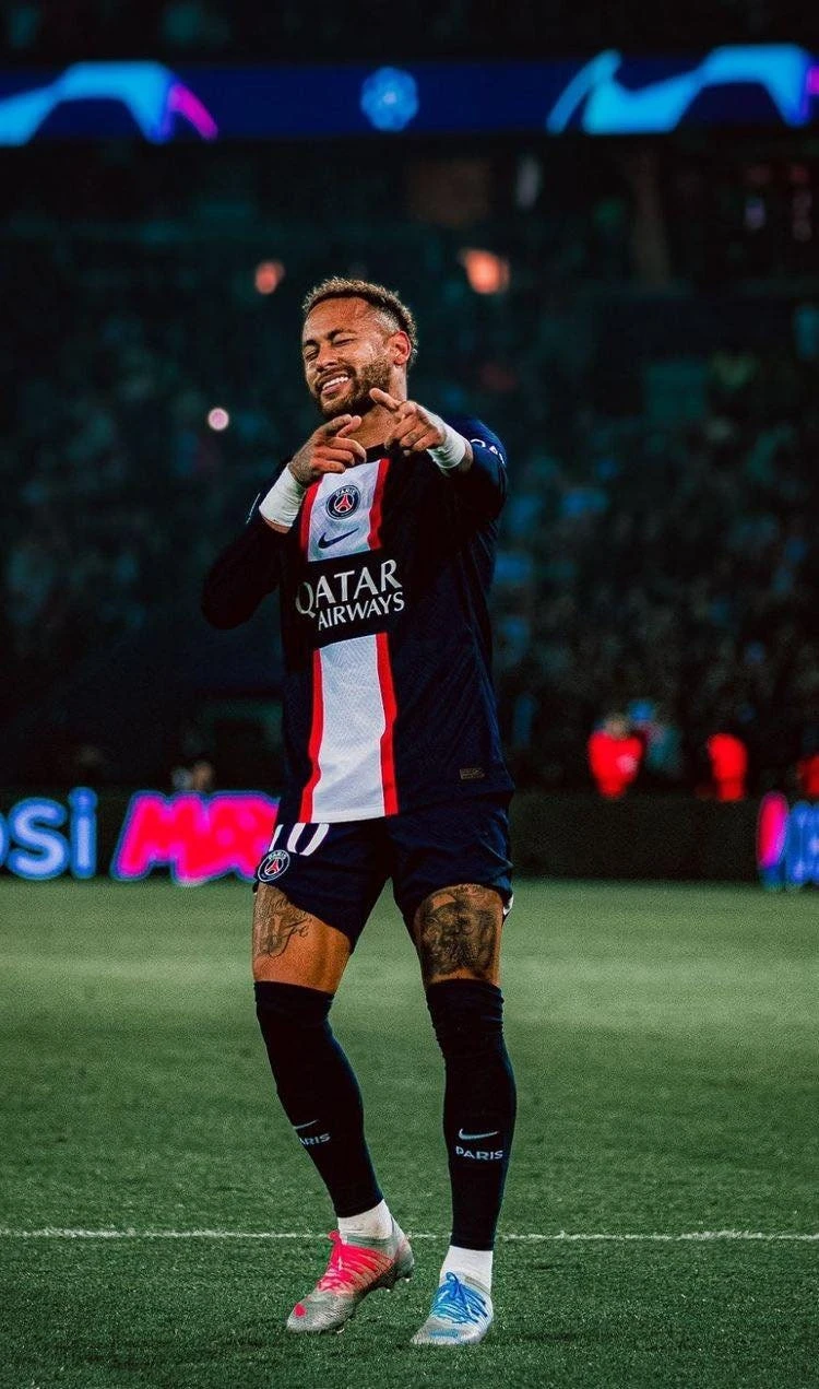 Neymar celebrating