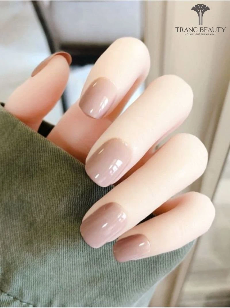 Mẫu nail màu nude đẹp