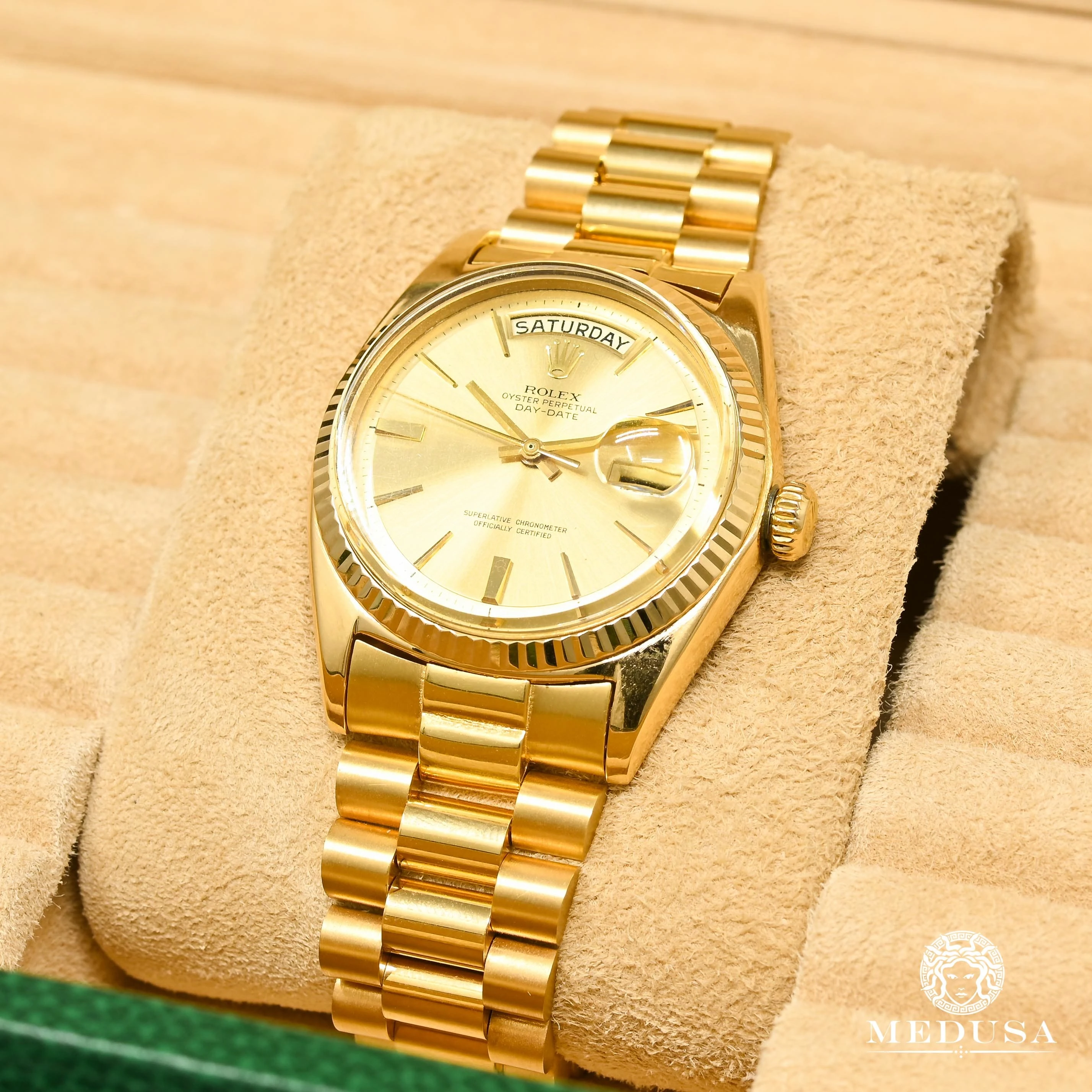 Chiếc đồng hồ vintage