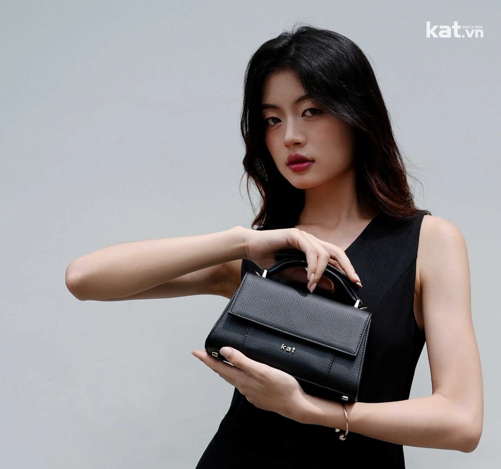 Màu sắc túi xách đẹp