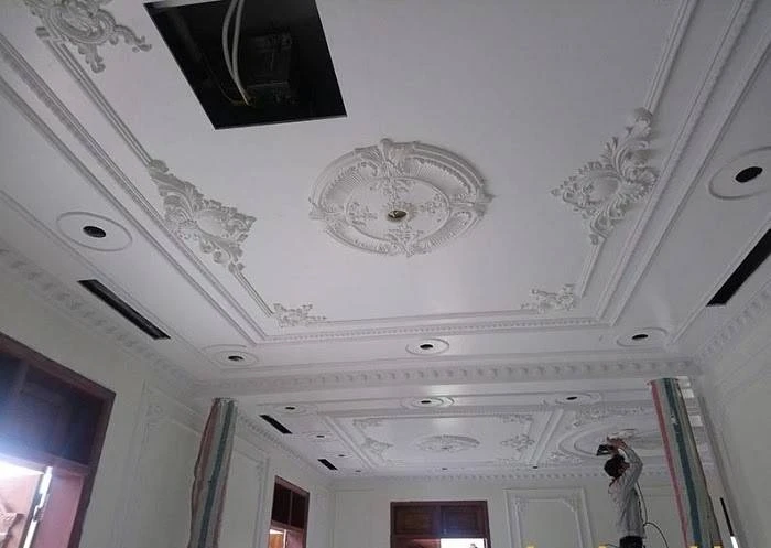 Phào chỉ hoa văn hiện đại sang chảnh