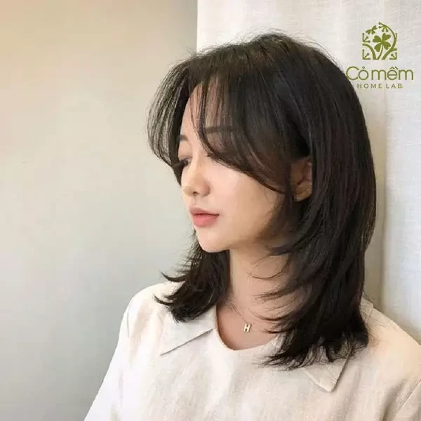 Tóc layer cho mặt trái xoan nữ