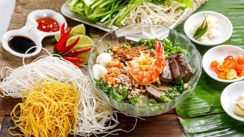 1 tô hủ tiếu bao nhiêu calo? Giảm cân nên ăn hủ tiếu không