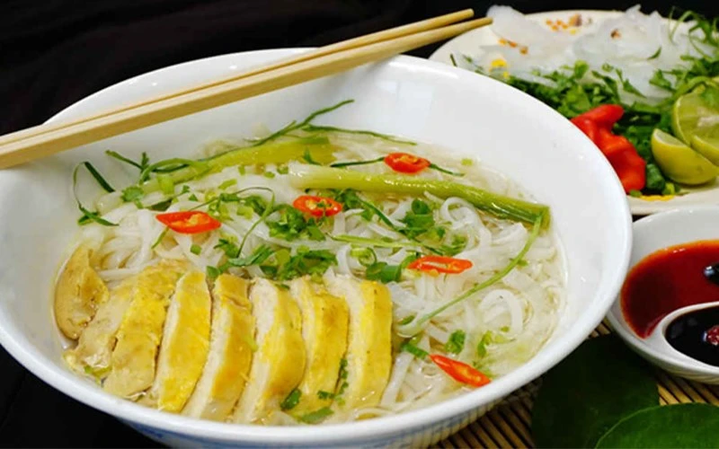 Phở gà - Món ăn sáng ngon