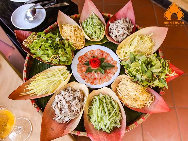 Ăn gì, ở đâu? Bí kíp bỏ túi top quán ăn ngon Phan Thiết