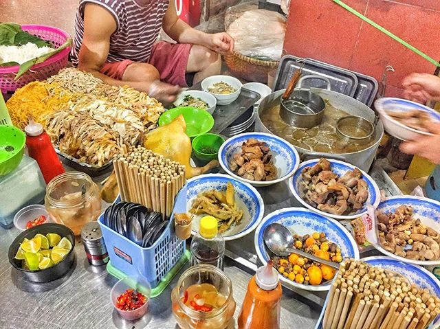 ‘Quẩy hết nấc’ với 13 quán ăn tối ở Hà Nội ngon quên lối về