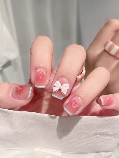 Những Mẫu Nail Mùa Hè Xinh Gây Sốt Mà Nàng Không Thể Bỏ Qua