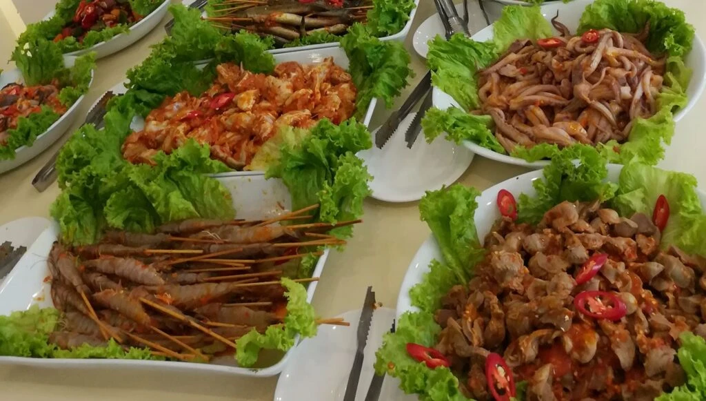 ‘No căng bụng’ với những quán buffet giá rẻ Sài Gòn ngon chỉ từ 99k