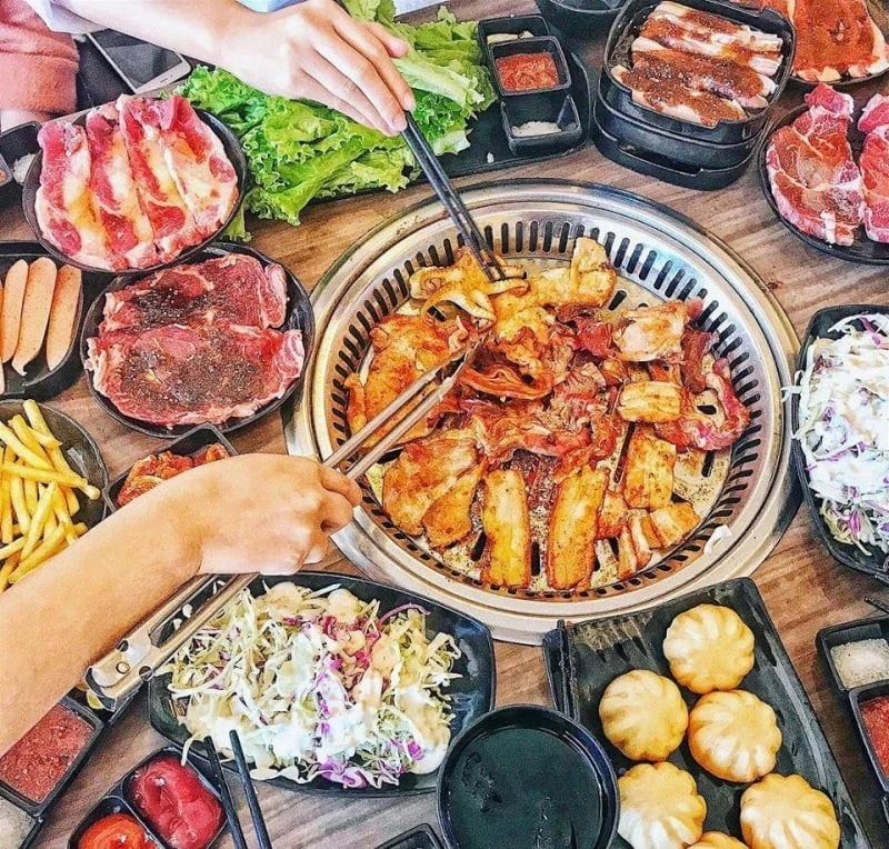 ‘No căng bụng’ với những quán buffet giá rẻ Sài Gòn ngon chỉ từ 99k