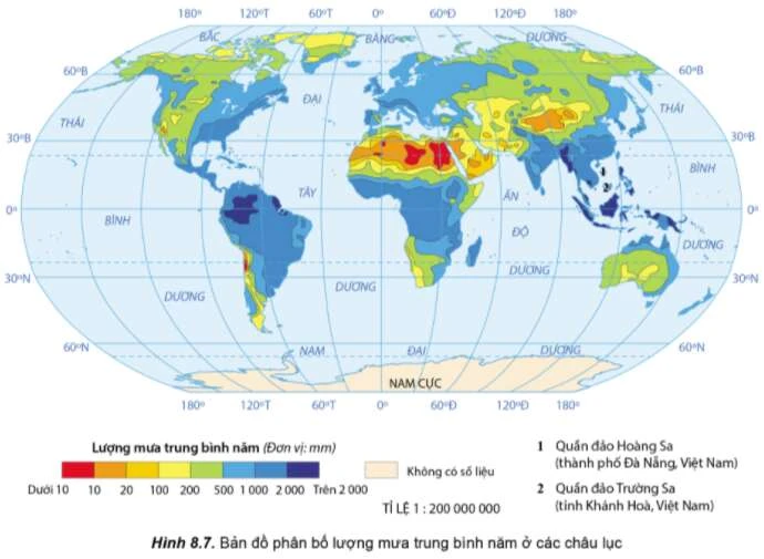Quan sát hình 8.7 và dựa vào kiến thức đã học, hãy trình bày sự phân bố lượng mưa trên các lục địa