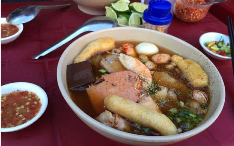 TOP 30 Quán Ăn Sáng Quận 1 Ngon, Bổ, Rẻ Phải Thử Ngay