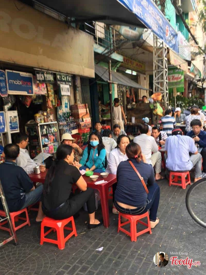 TOP 30 Quán Ăn Sáng Quận 1 Ngon, Bổ, Rẻ Phải Thử Ngay