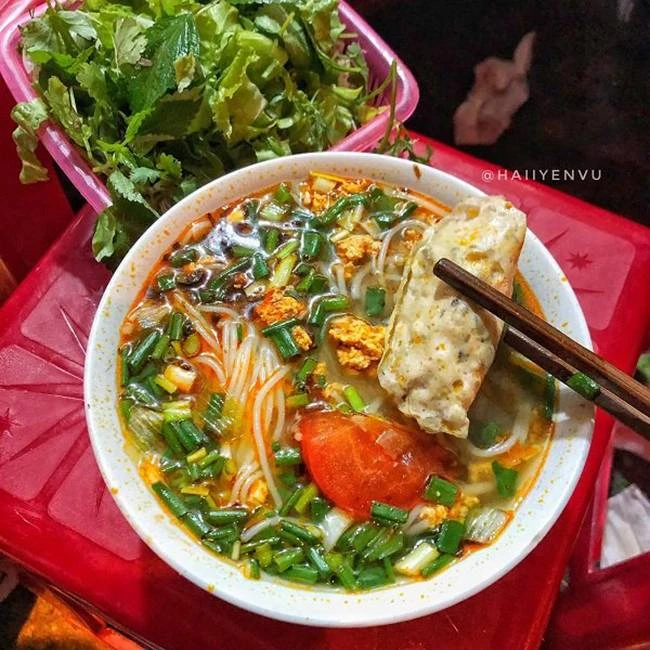 Top 30 Quán Ăn Đêm Nổi Tiếng Tại Hà Nội