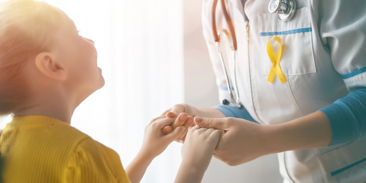 Bảo hiểm ung thư là gì: Quyền lợi, chi phí, khi nào nên mua?