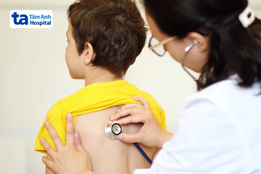 Cách điều trị viêm phế quản ở trẻ em cha mẹ cần hiểu rõ