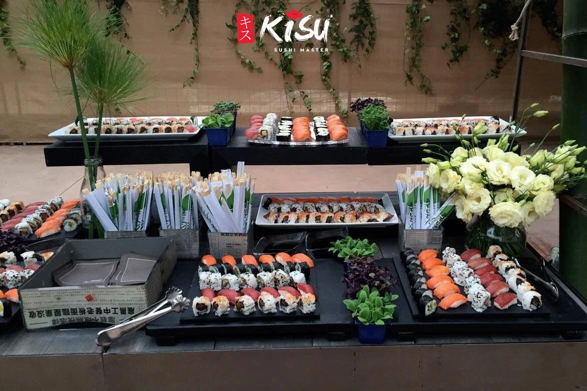 Điểm danh 15 quán sushi Hà Nội “mê hoặc” giới trẻ Hà Thành